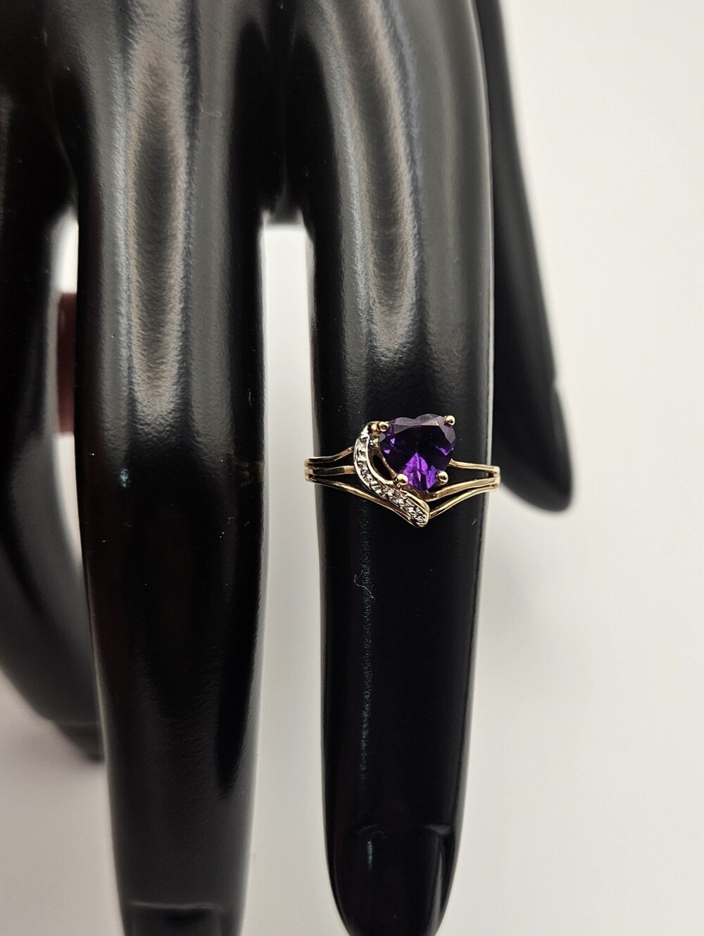 10K Gold Amethyst Ring Richard Klein Jewelry  KLJCI Heart Shaped Size 4.5